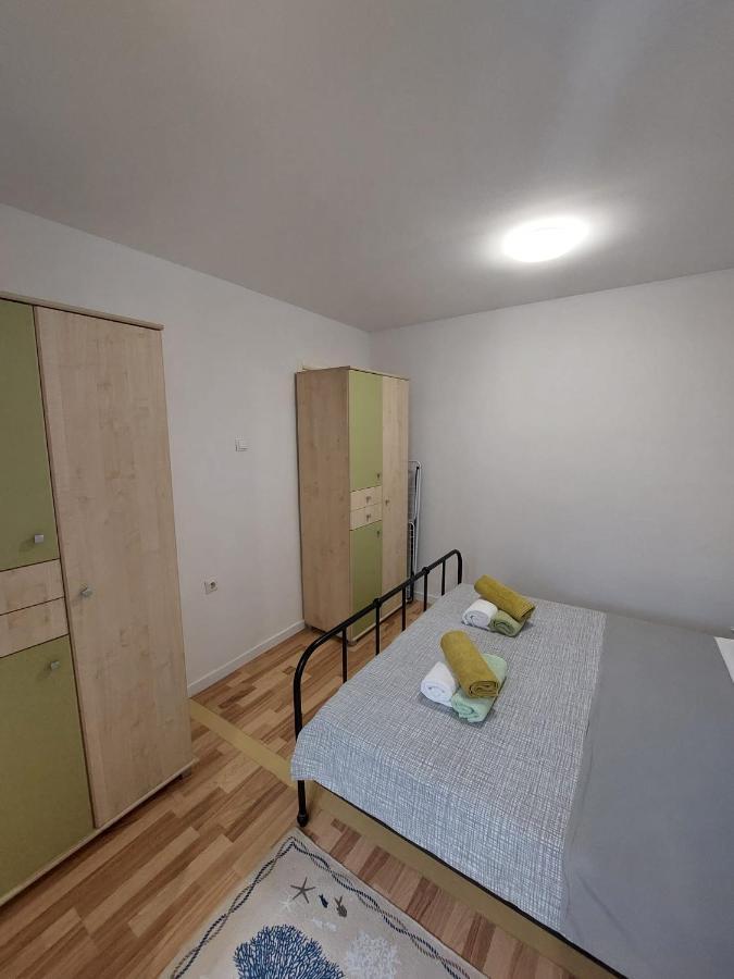 Apartman Katarina Cres Exterior foto