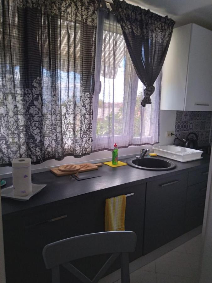 Apartman Katarina Cres Exterior foto